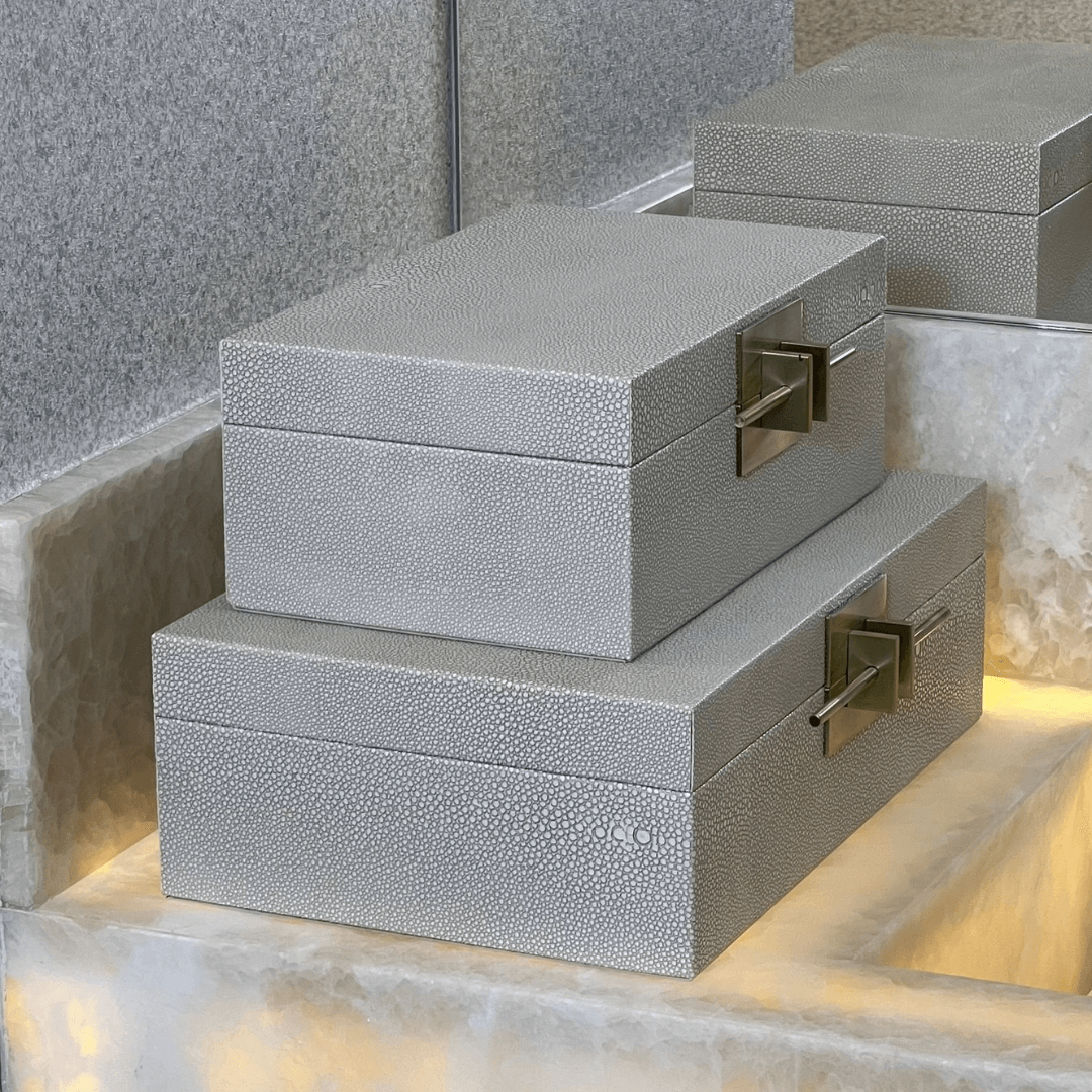 Caixa Decorativa em MDF e PU Cinza 25,5cm P