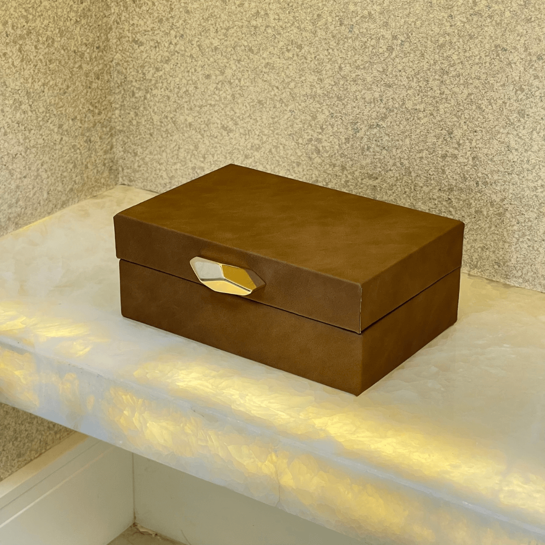 Caixa Decorativa em MDF e PU Marrom 19cm P