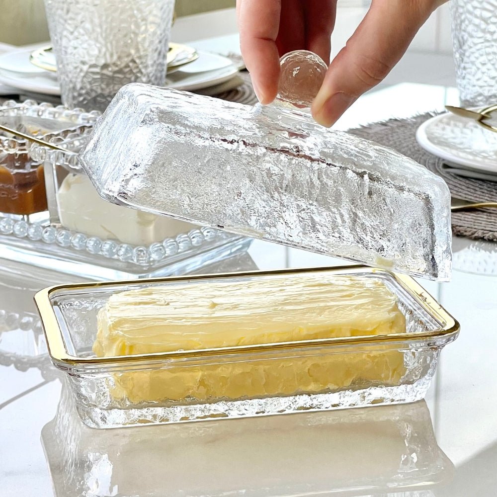 Manteigueira Petra Cristal Ecológico e Fio de Ouro com Tampa 17cm