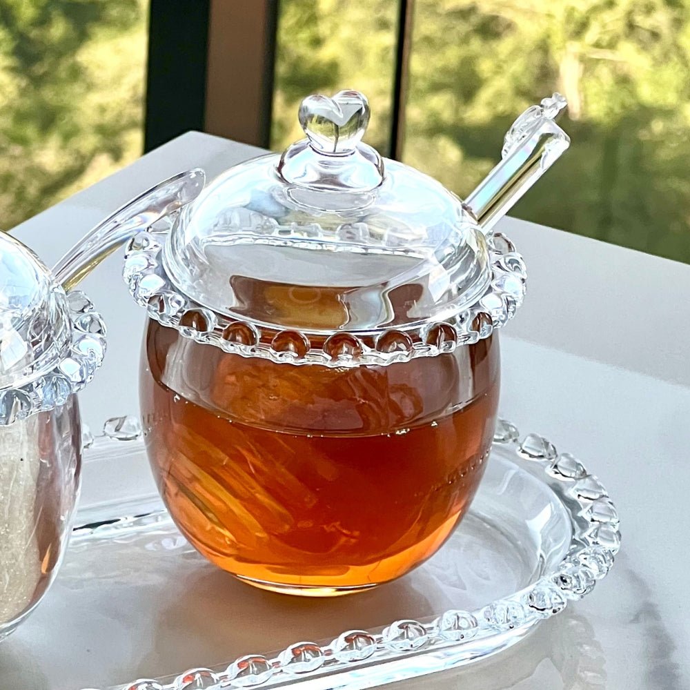 Meleira de Cristal Chumbo com Pegador e Detalhes em Formato de Coração