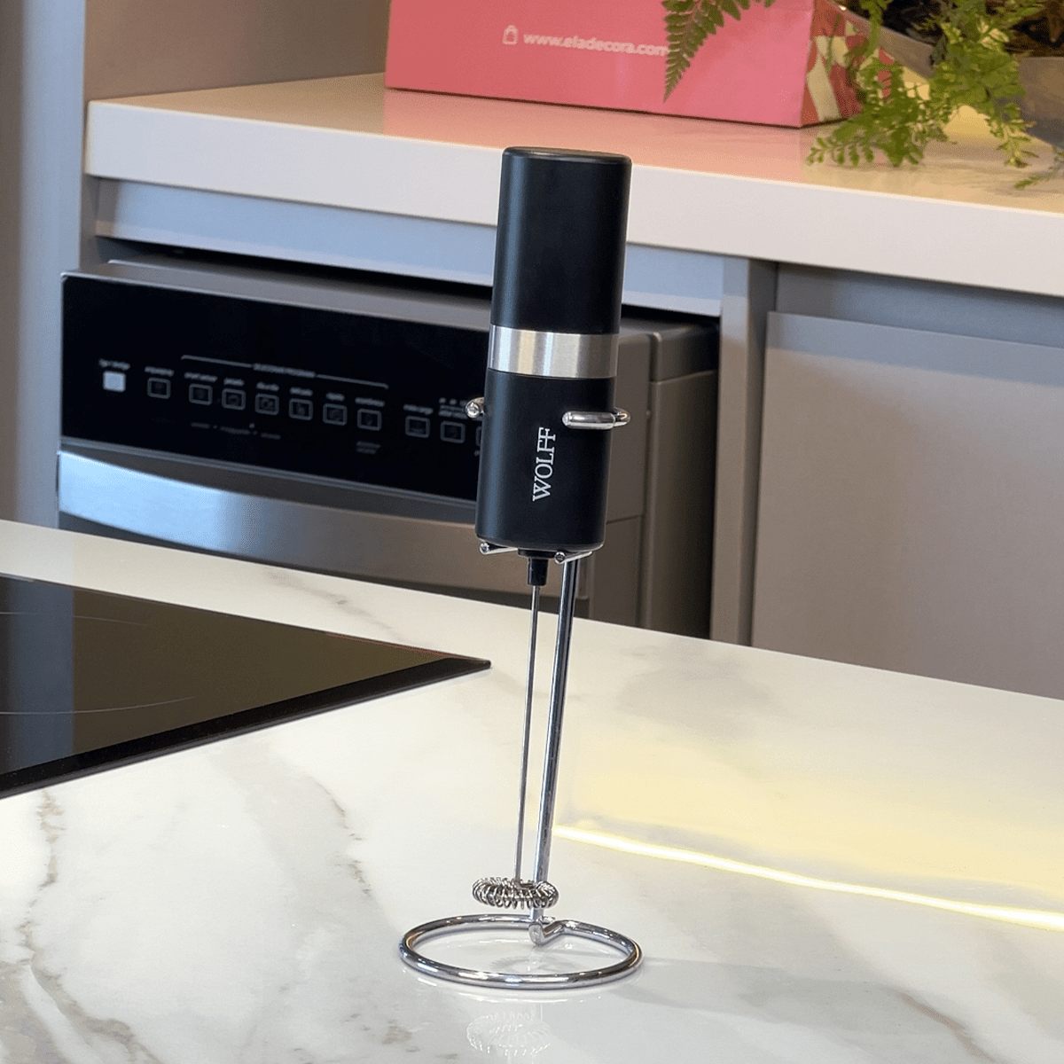 Mixer Elétrico para Bebidas em Aço Inox e Plástico com Suporte
