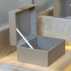 Caixa Decorativa em MDF e PU Bege 20,6cm P