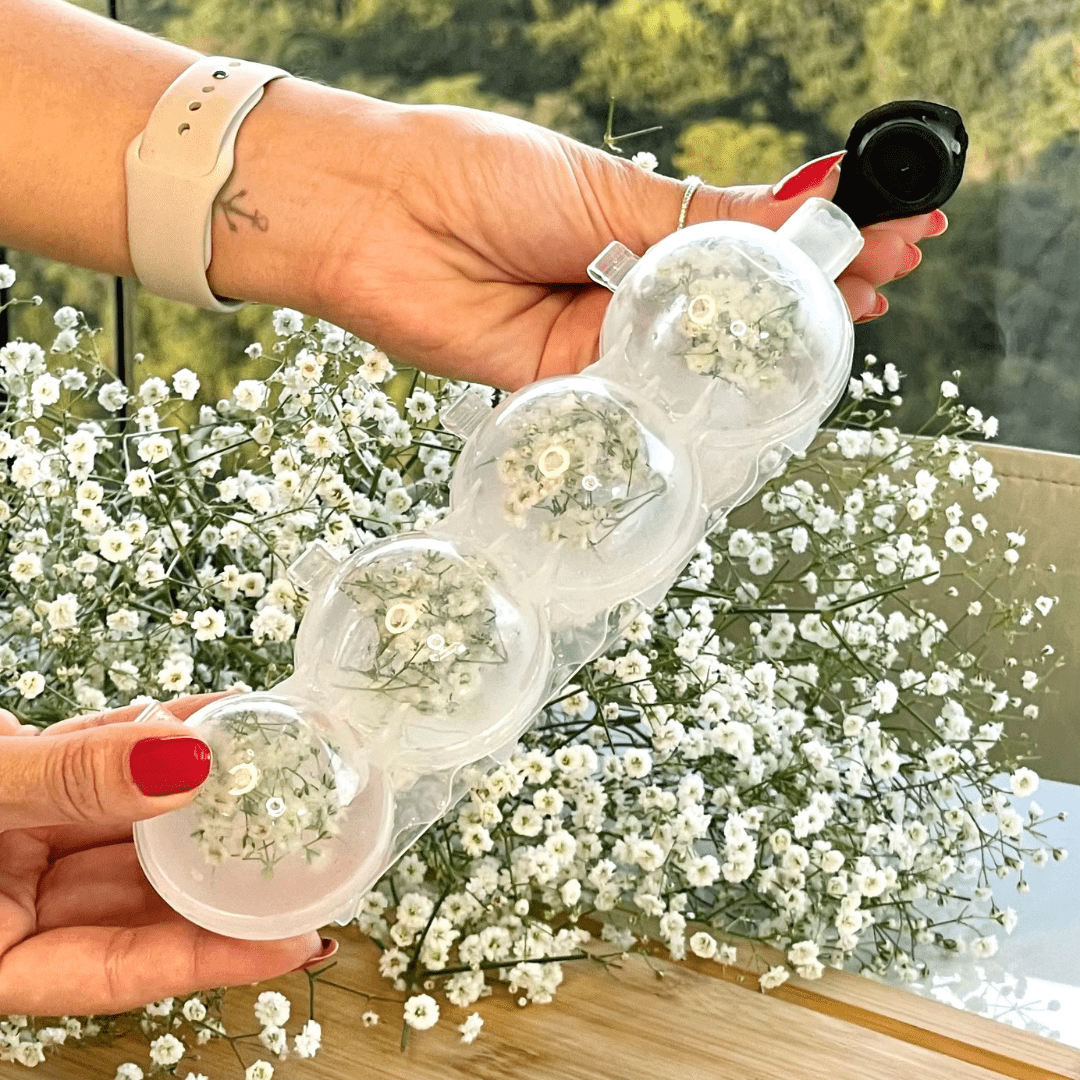 Forma para Gelo 4 Cavidades Redondas de Plástico 250ml