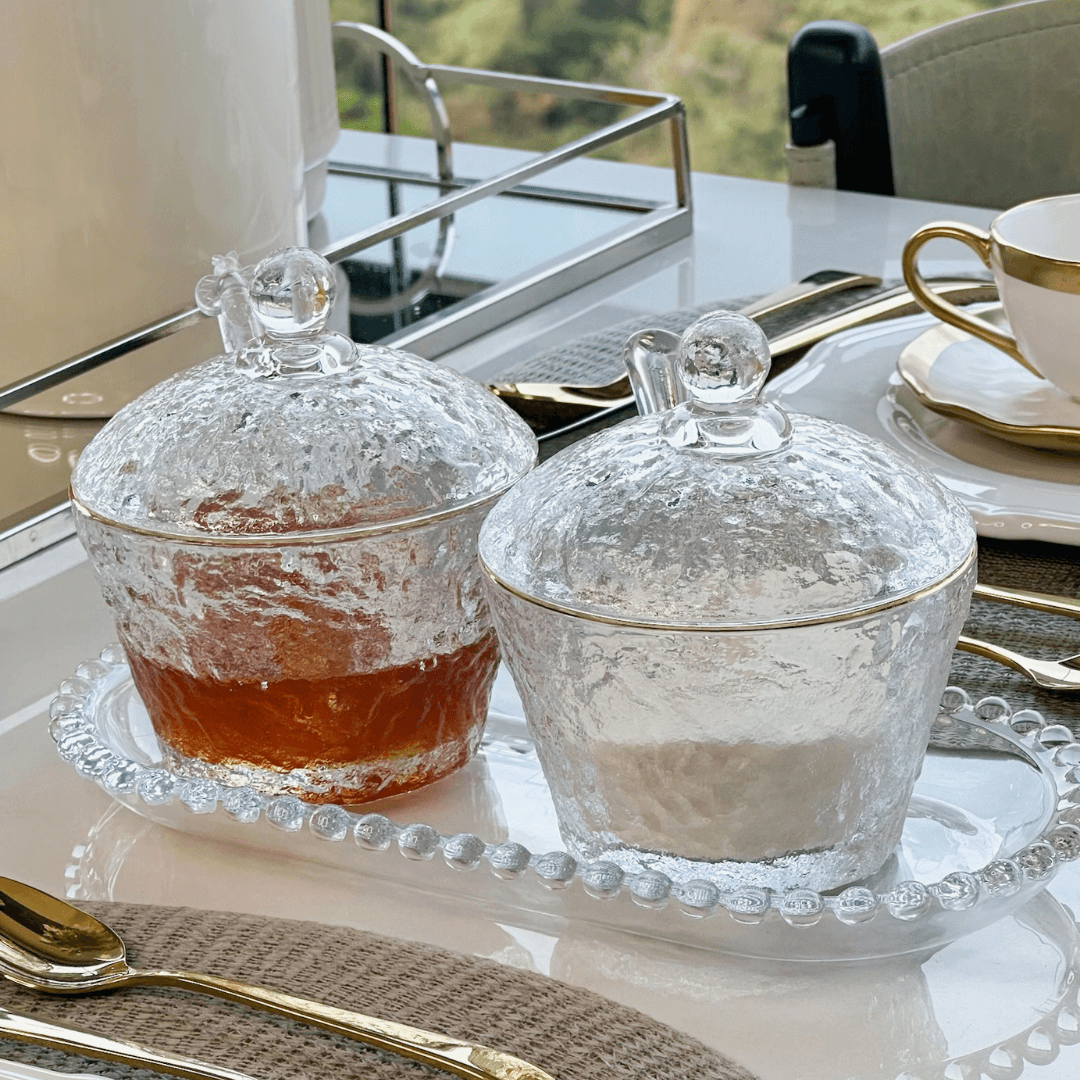 Meleira de Cristal Martelado com Colher e Tampa com Fio de Ouro Petra